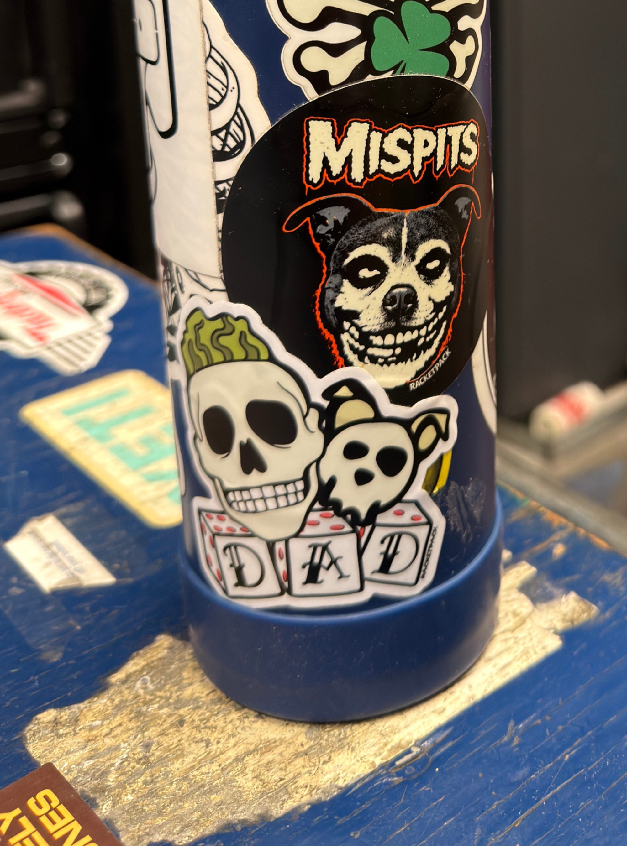 Mispits Sticker