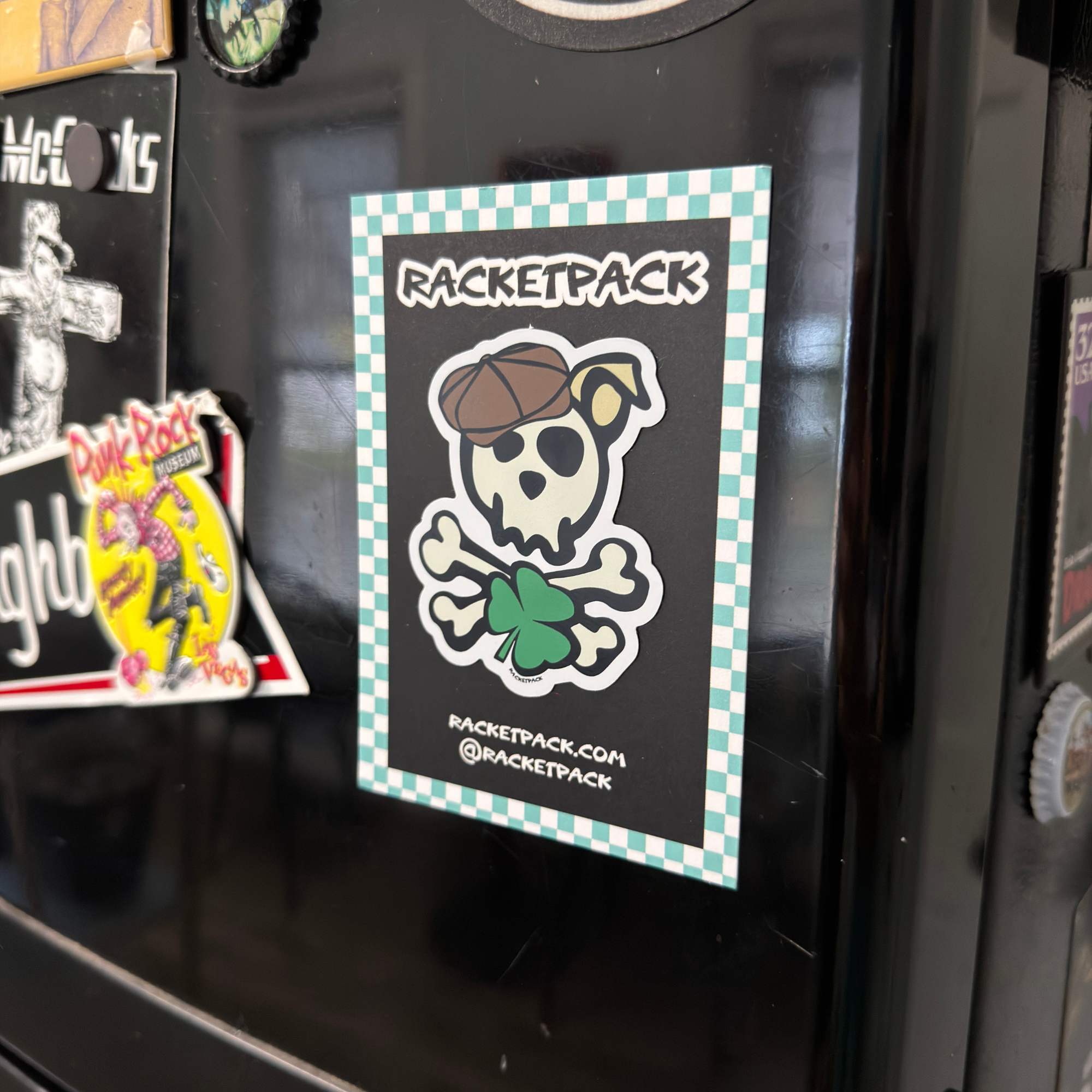 Skull & Dogbones Irish Magnet